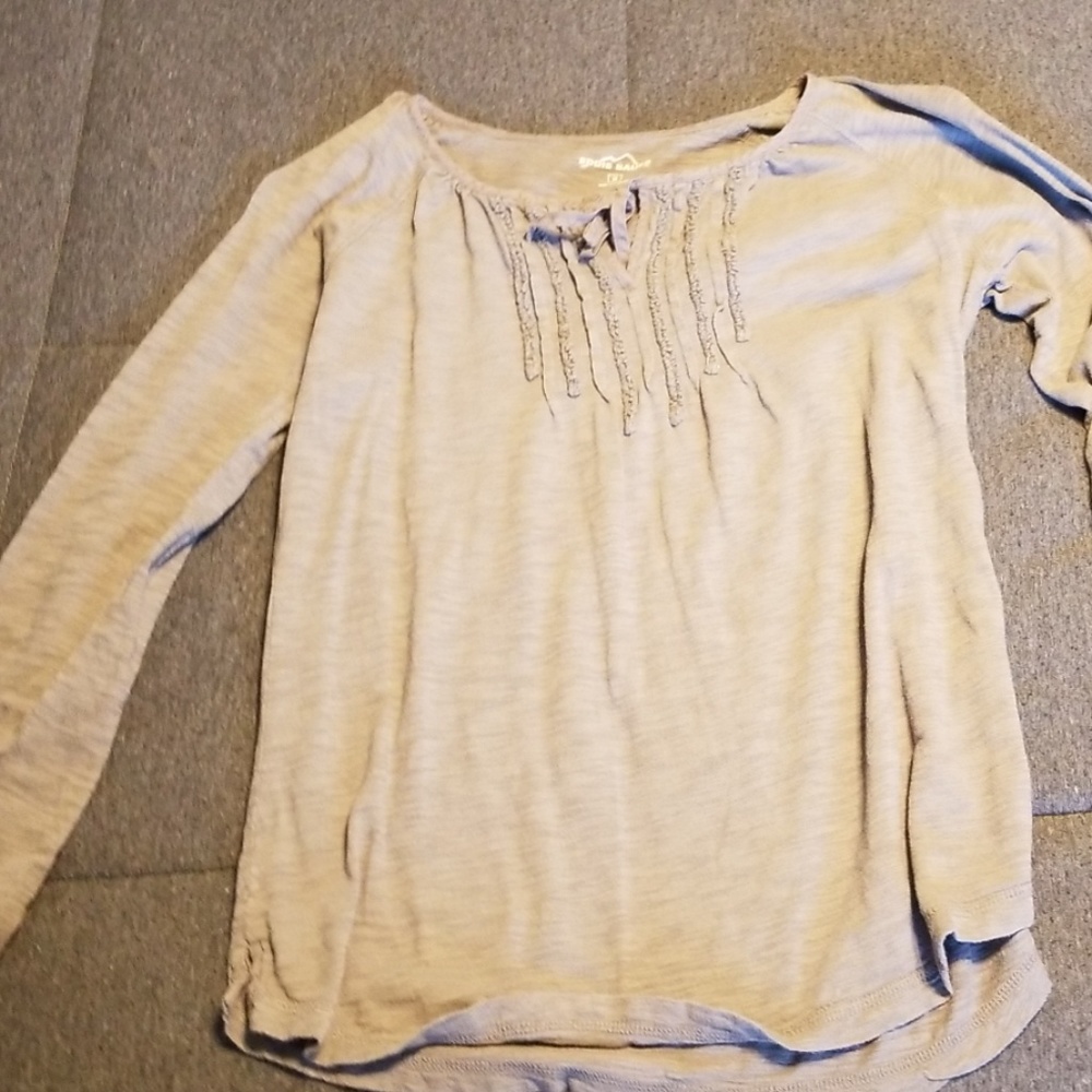 Grey shirt